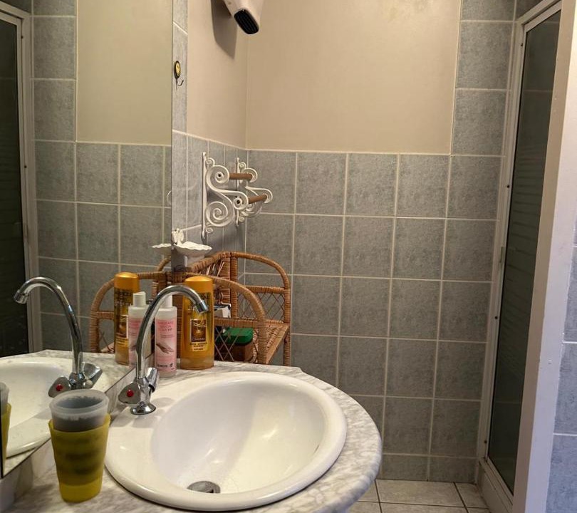 Photo of Bathroom in Beaumont-les-Valence