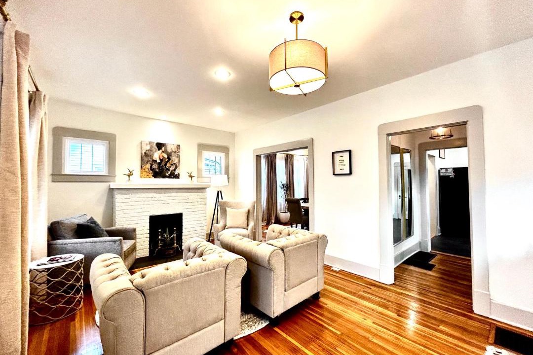 Photo of Others in Beechmont