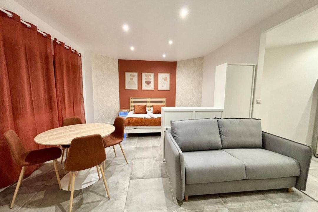 Photo of Others in Faubourg Saint-Jacques