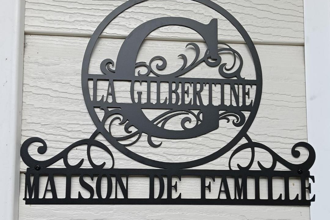 Photo of Others in Louze