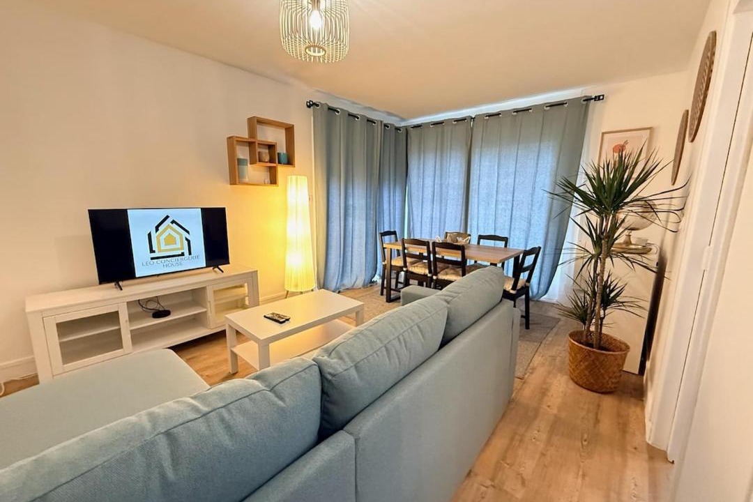 Photo of Livingroom in Mantes-la-Jolie