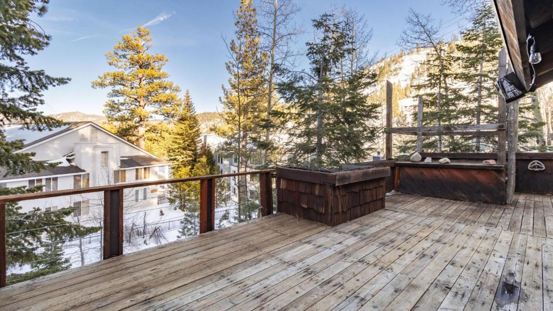 Photo of Patio Balcony in Olympic Valley
