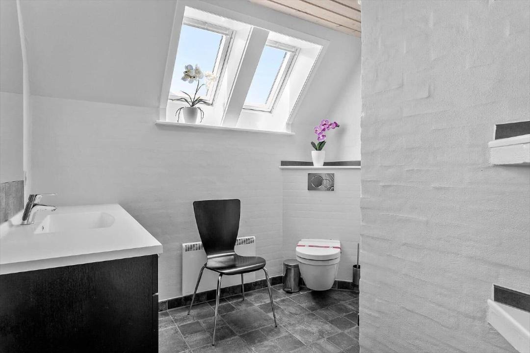 Photo of Bathroom in Agger