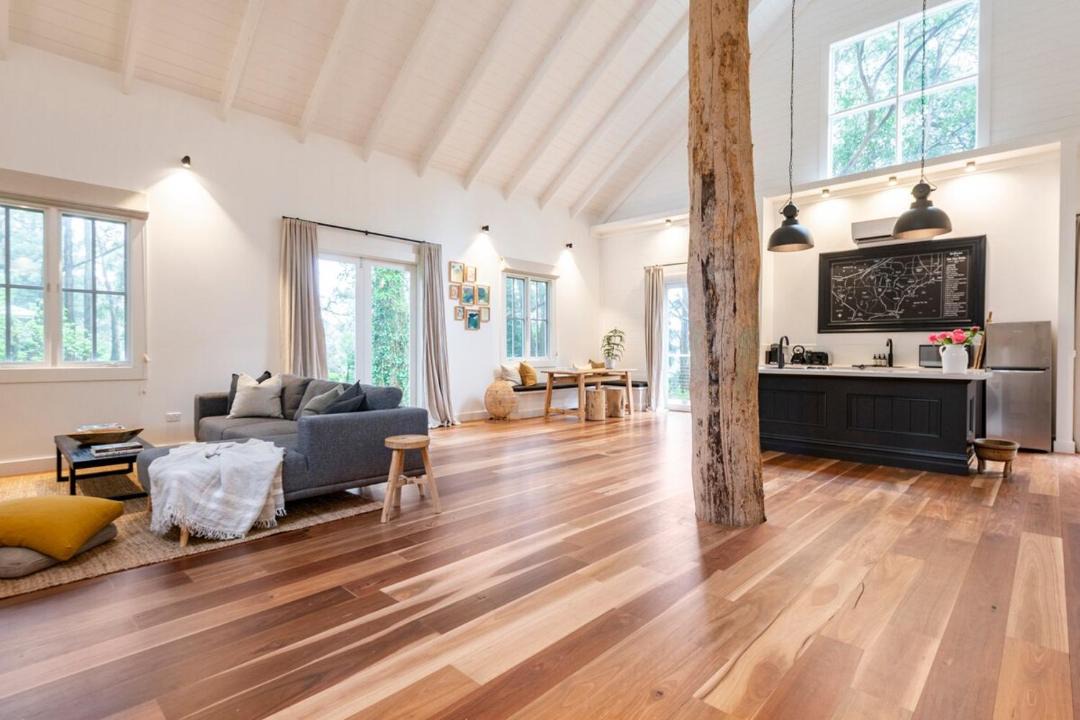 Photo of Others in Main Ridge