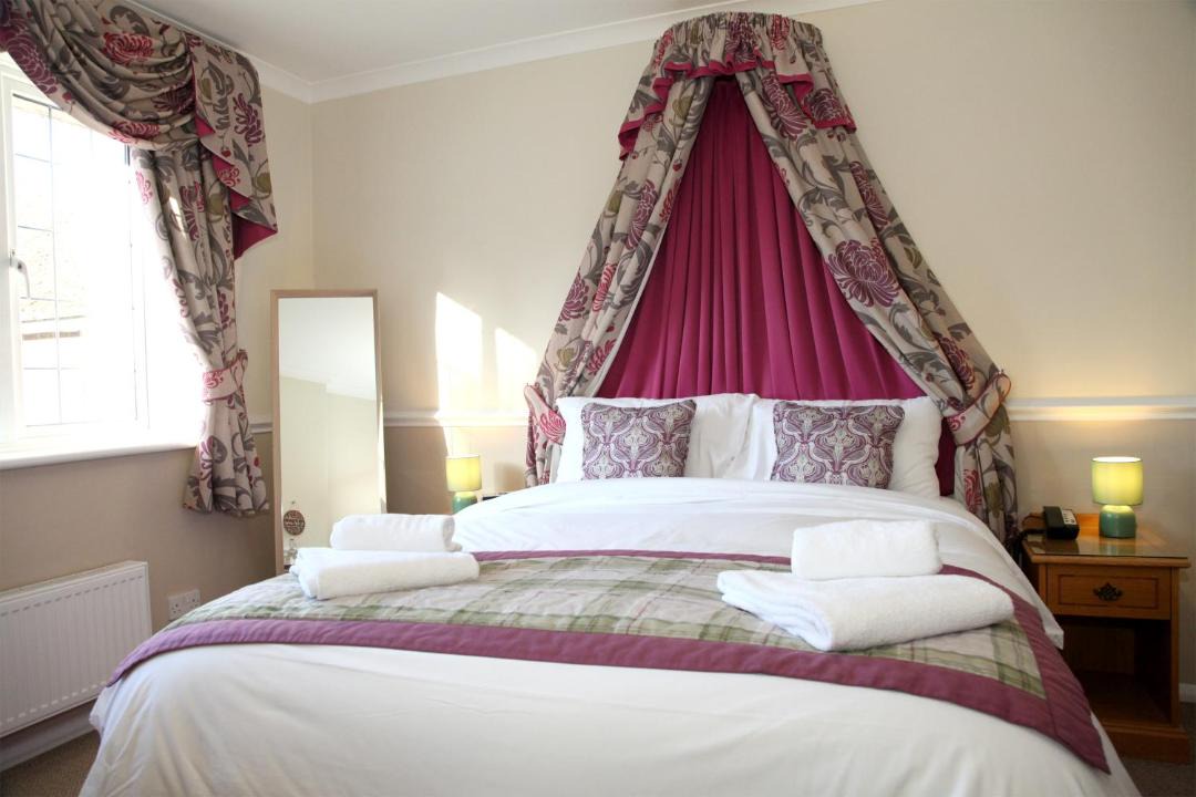 Photo of Others in St Michaels