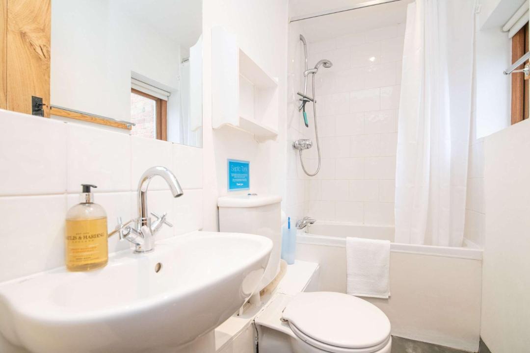 Photo of Bathroom in Uckington