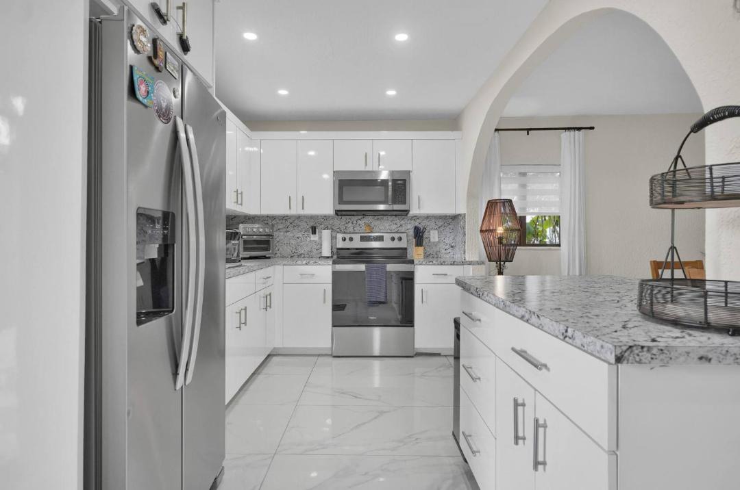 Photo of Kitchen in West Little River