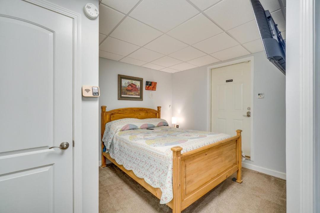Photo of Bedroom in Etowah