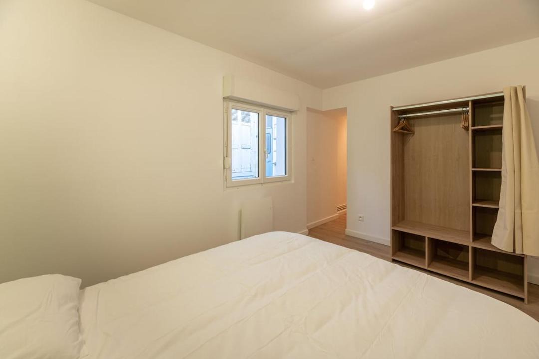 Photo of Bedroom in Graville
