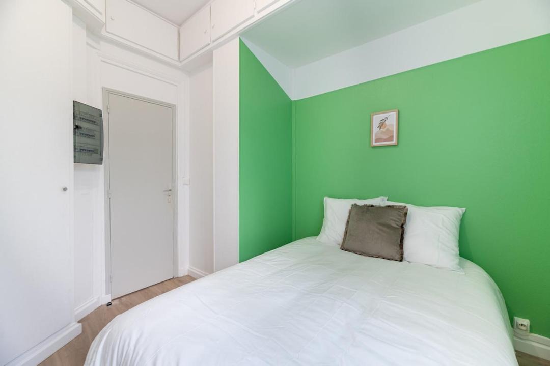 Photo of Bedroom in Graville