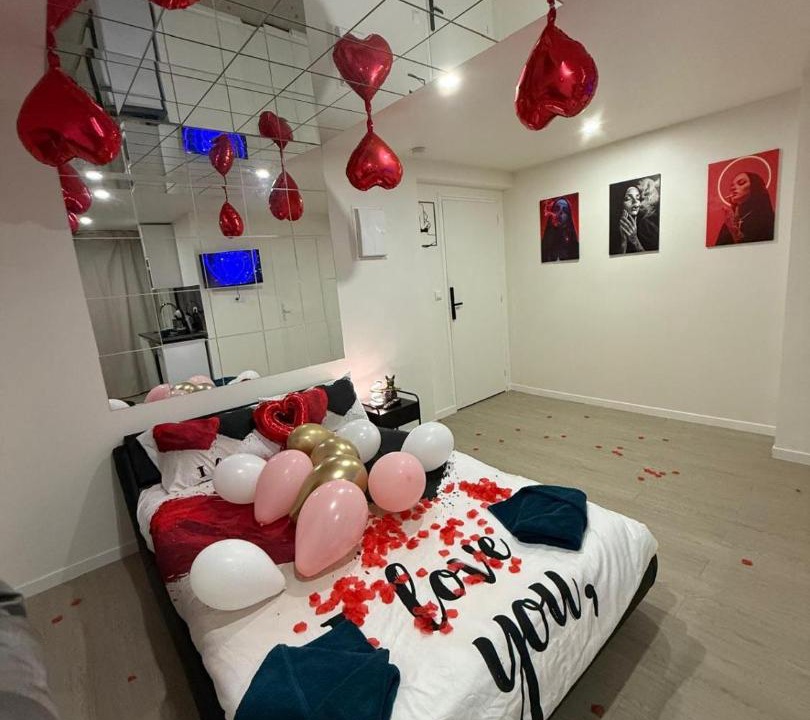 Photo of Bedroom in Villeneuve-Saint-Georges