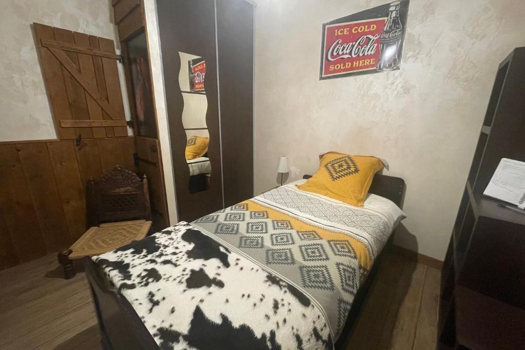 Photo of Others in Grenade