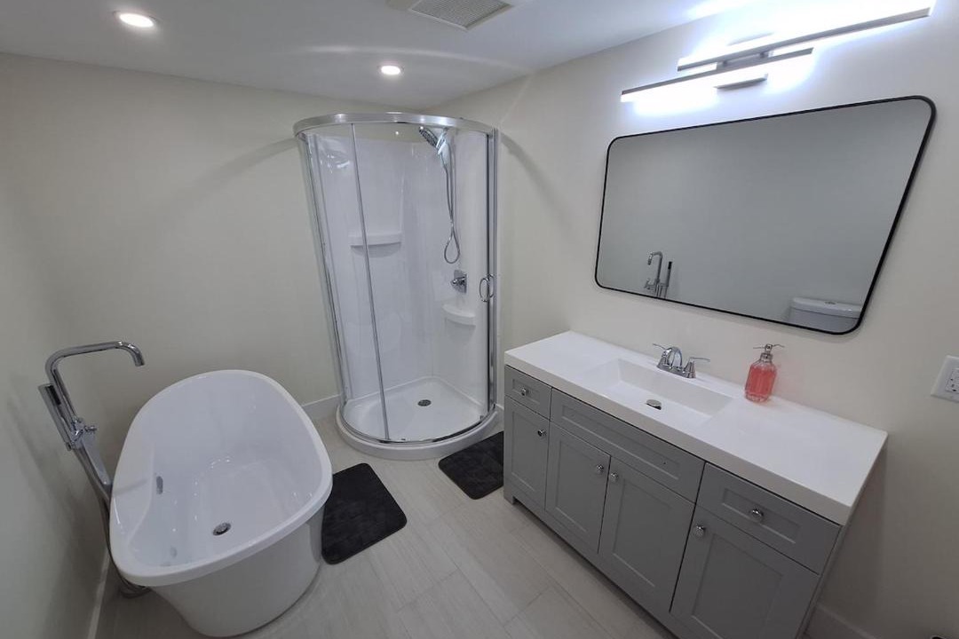 Photo of Bathroom in Chatsworth