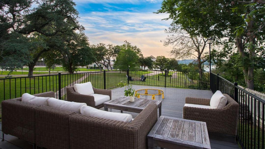 Photo of Patio Balcony in Hudson Bend