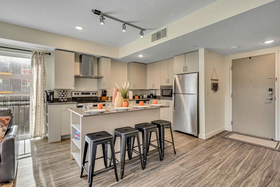 Photo of Kitchen in People's Freeway