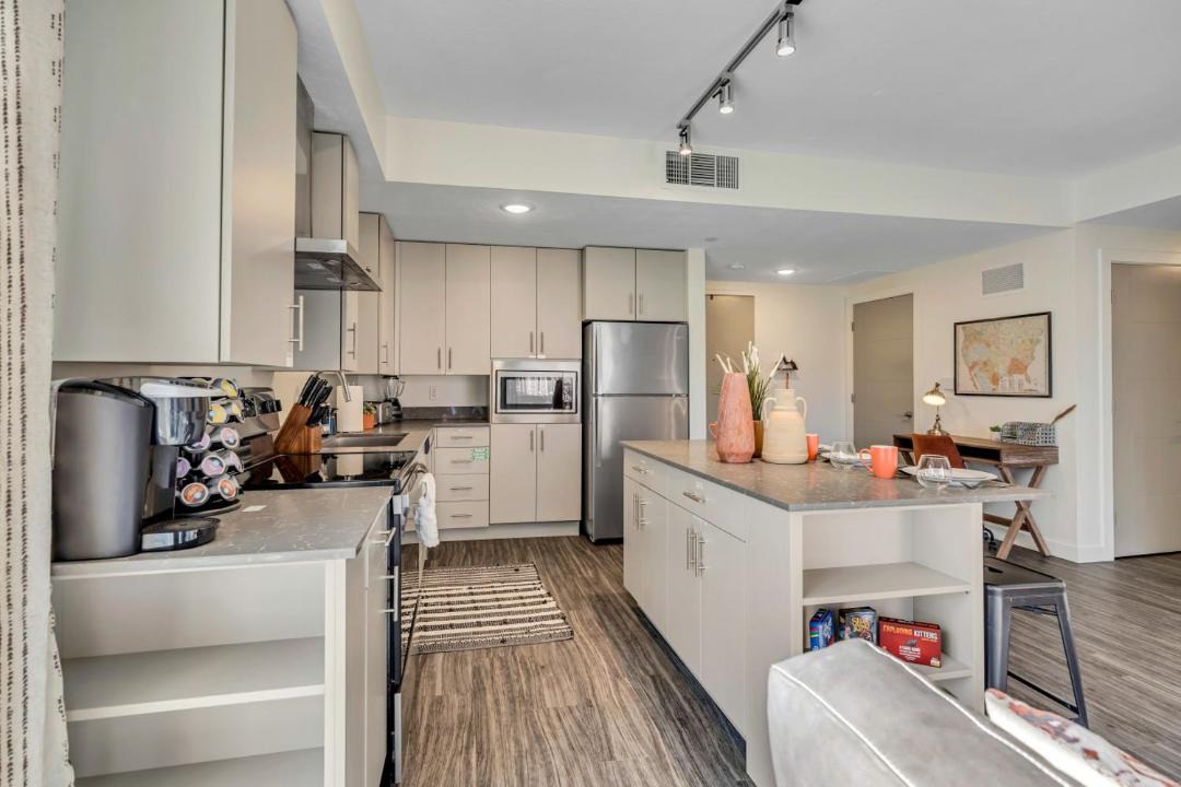 Photo of Kitchen in People's Freeway