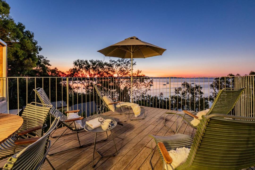 Photo of Others in Seventeen Seventy