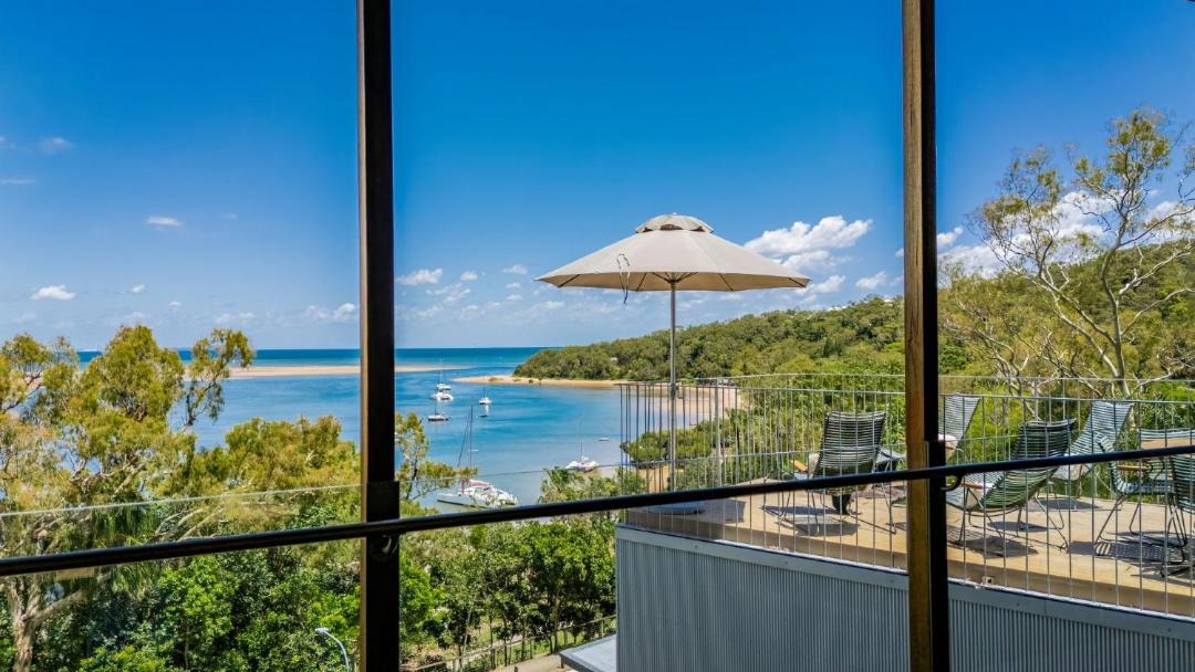 Photo of Others in Seventeen Seventy