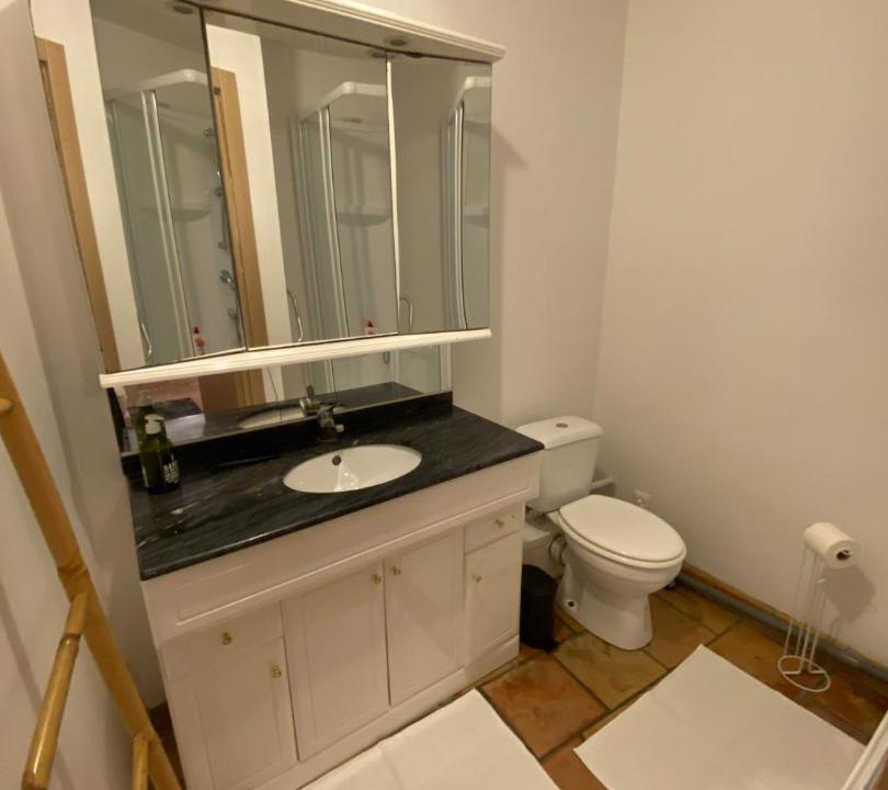 Photo of Bathroom in Verdun-sur-Garonne