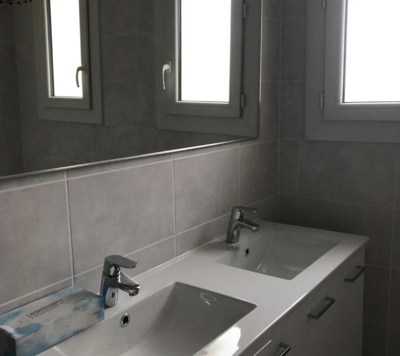 Photo of Bathroom in Rousson