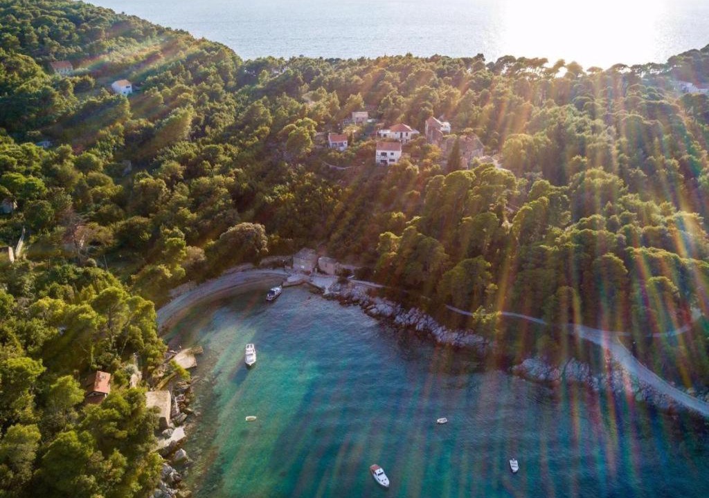 Photo of Others in Kolocep Island