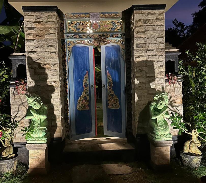 Photo of Others in Mushroom Bay