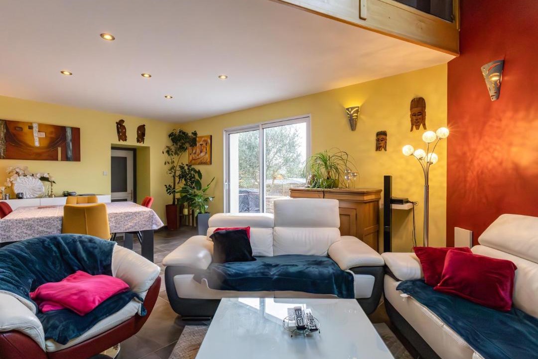 Photo of Others in Pabu