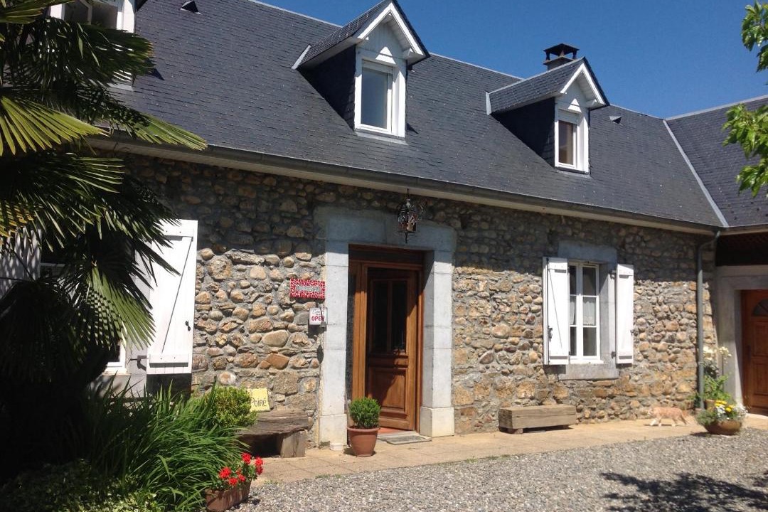 Photo of Others in Molere