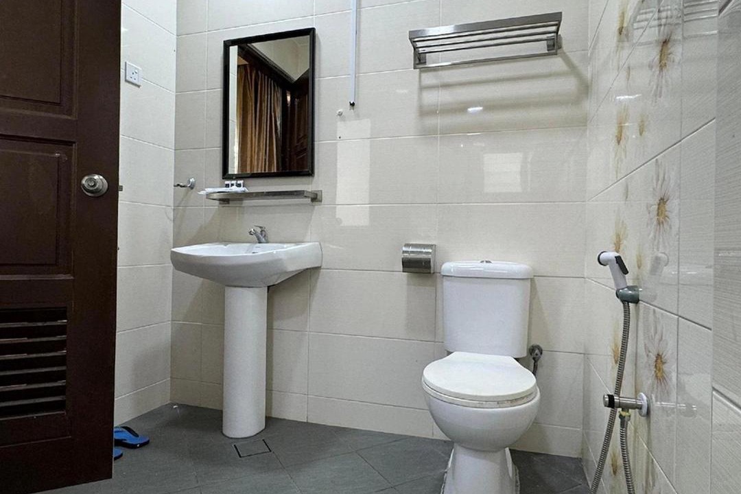 Photo of Others in Parit Raja