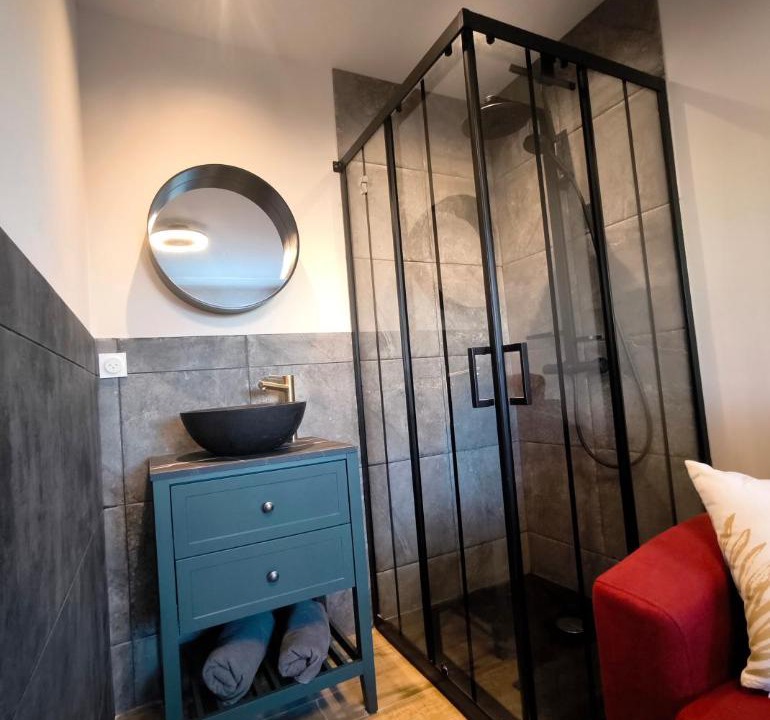 Photo of Others in Pomerols