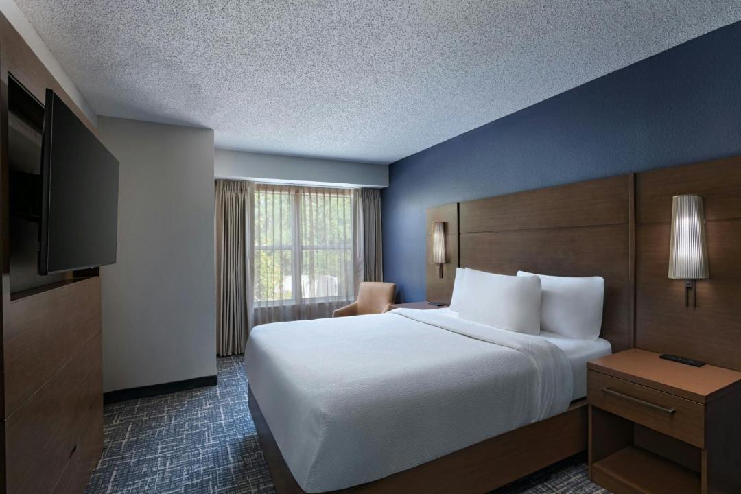 Photo of Bedroom in The Woodlands