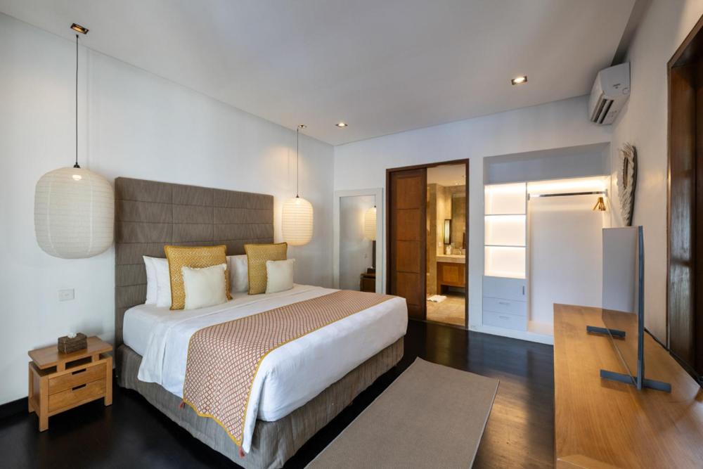 Photo of Others in Petitenget