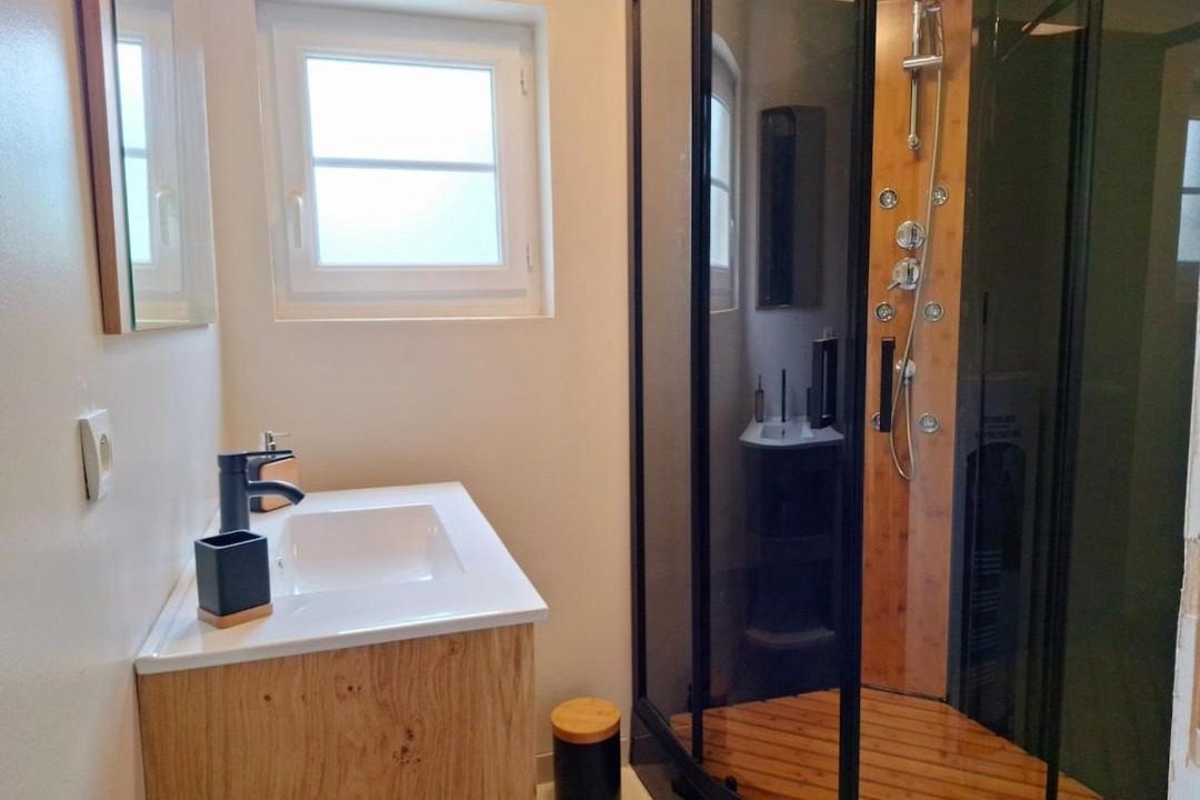 Photo of Others in Folligny