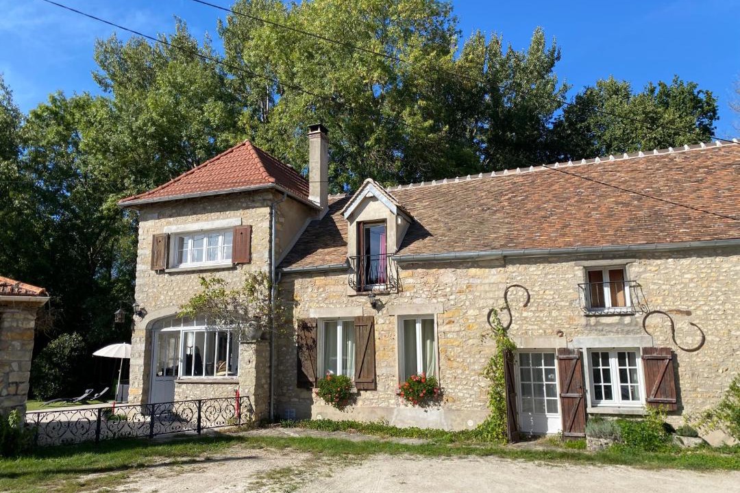 Photo of Others in Moret-Loing-et-Orvanne