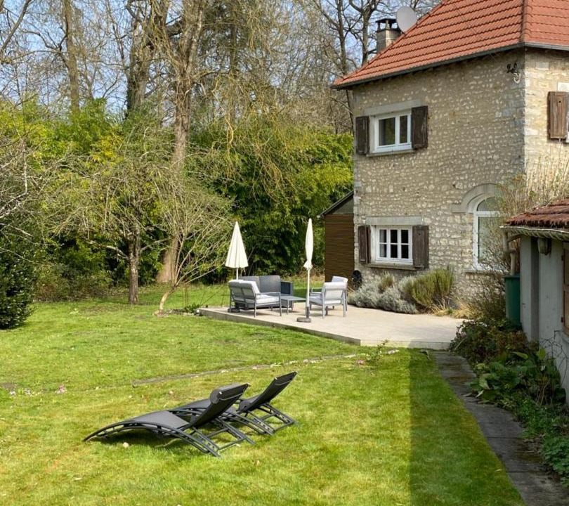 Photo of Others in Moret-Loing-et-Orvanne