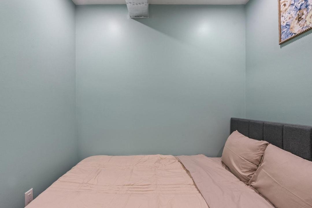 Photo of Others in Troy