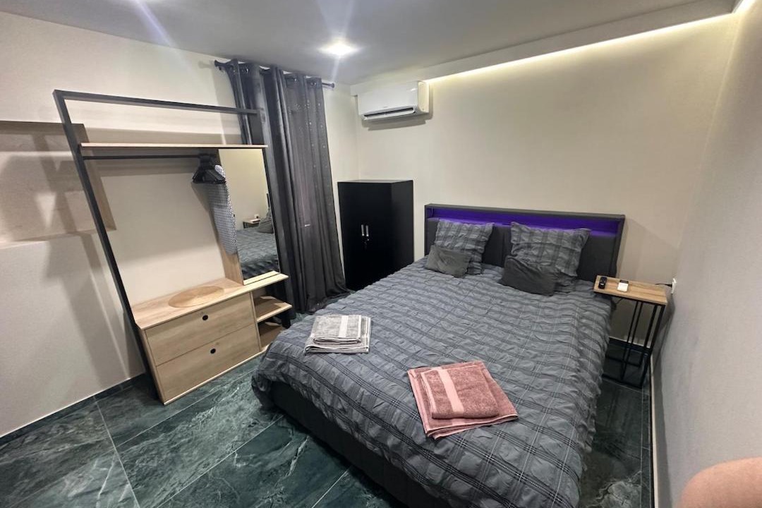 Photo of Others in Centre