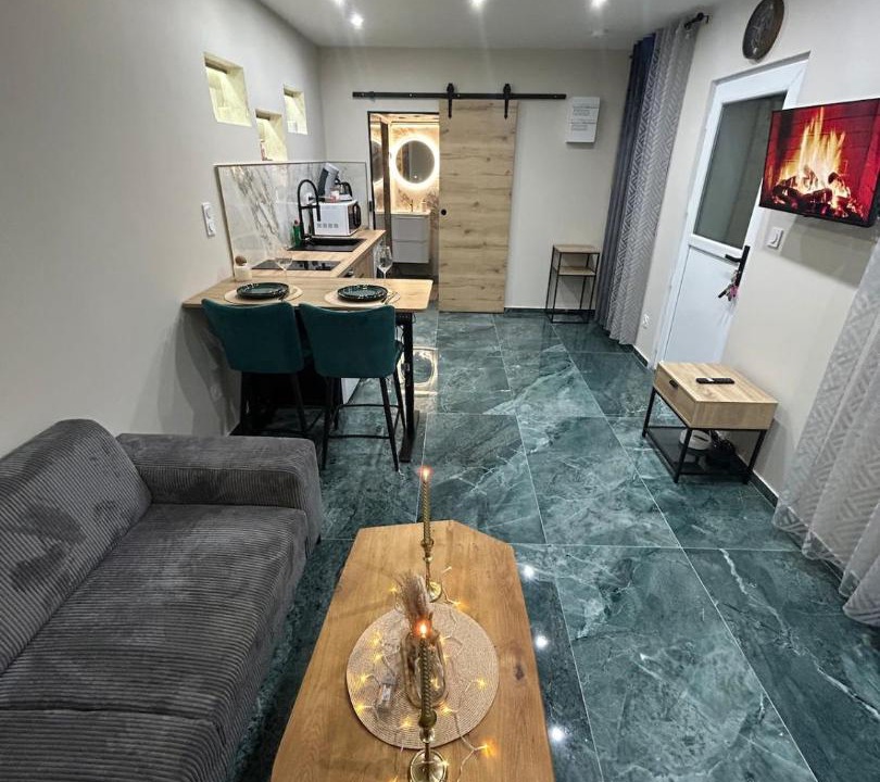 Photo of Others in Centre