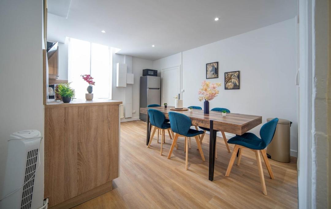 Photo of Others in Tournus