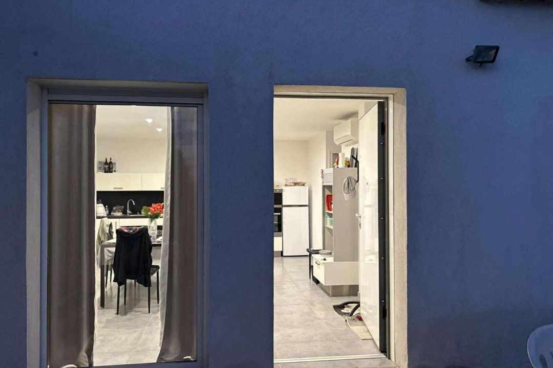 Photo of Others in Drap