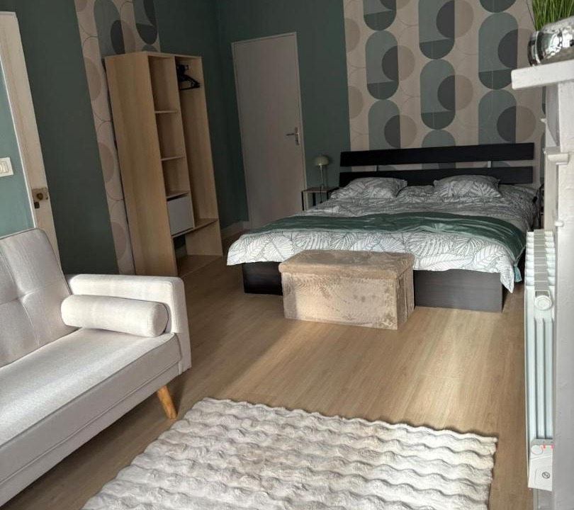 Photo of Bedroom in Saint-Florentin