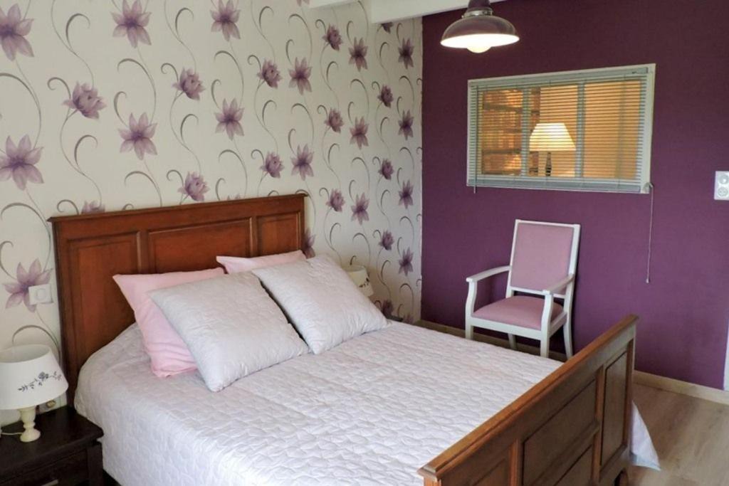 Photo of Bedroom in Chaumont-la-Ville