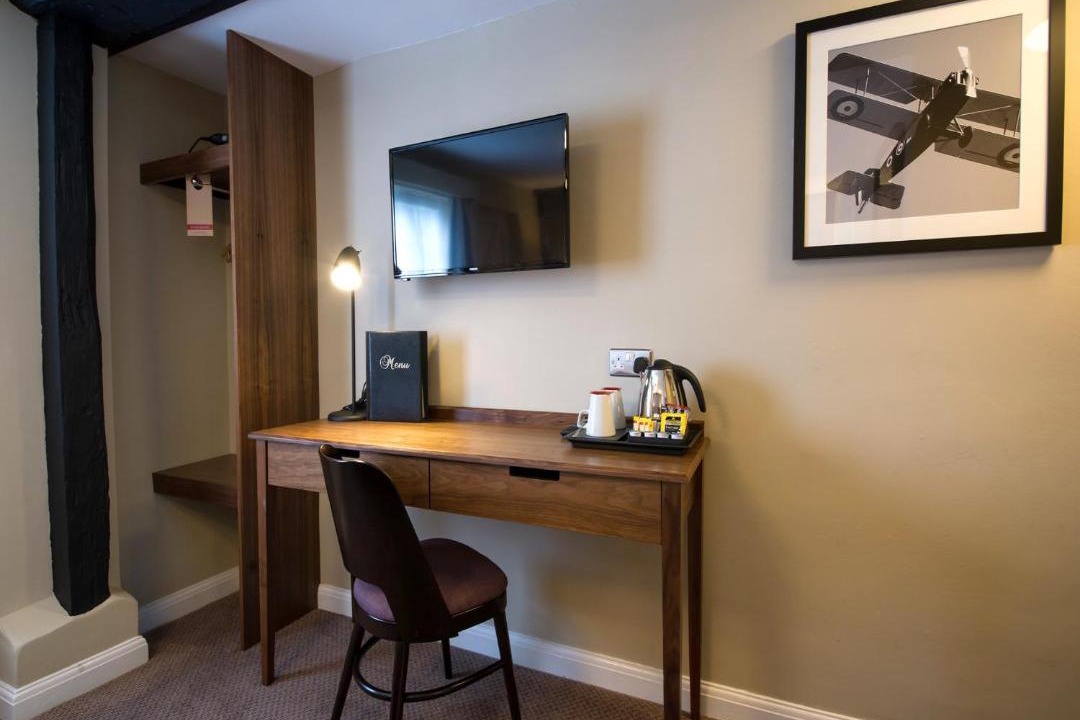 Photo of Others in Hook