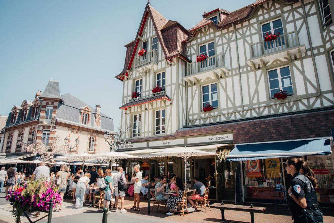 Photo of Others in Cabourg