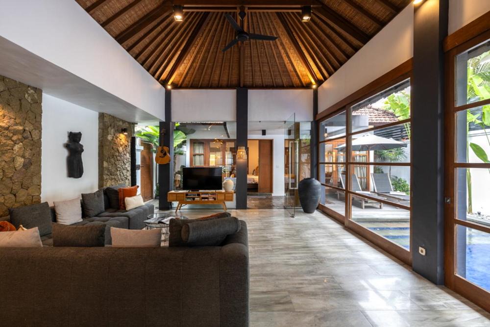 Photo of Others in Petitenget