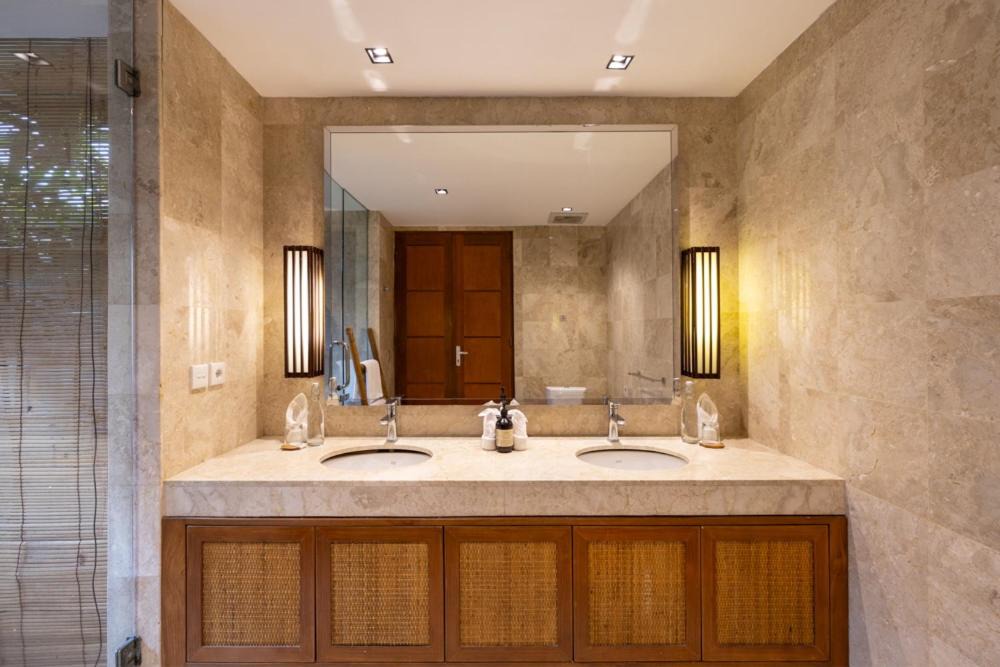 Photo of Others in Petitenget