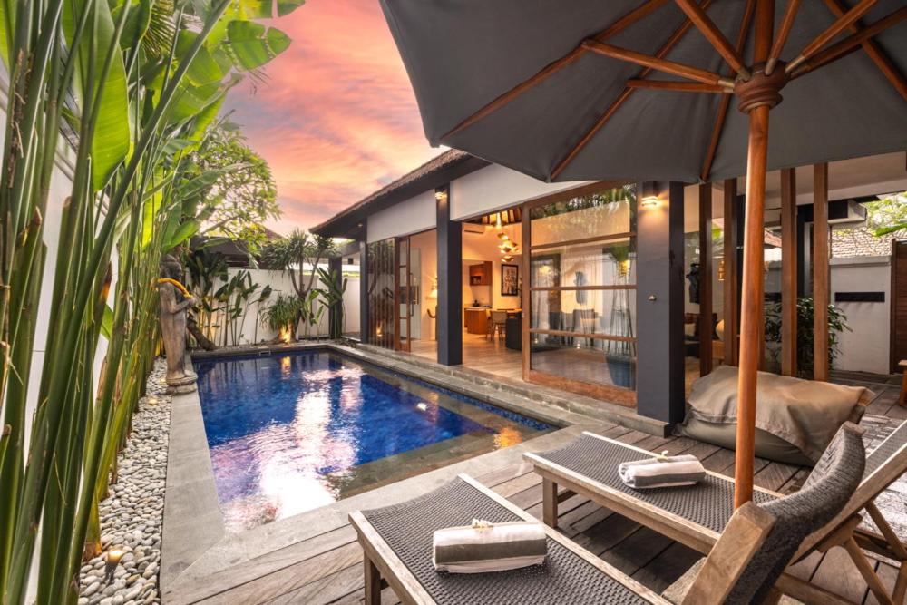 Photo of Others in Petitenget