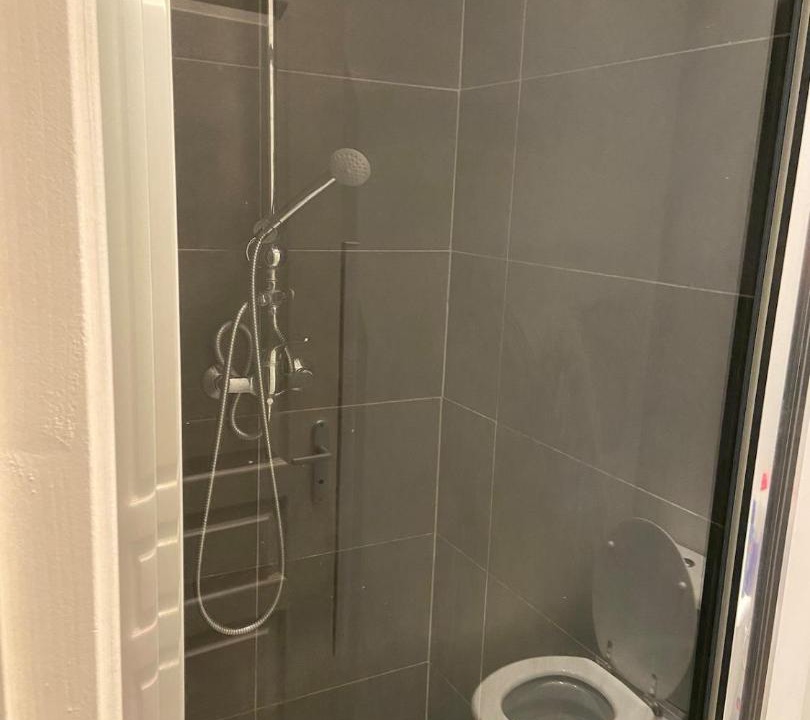 Photo of Bathroom in Corbeil-Essonnes