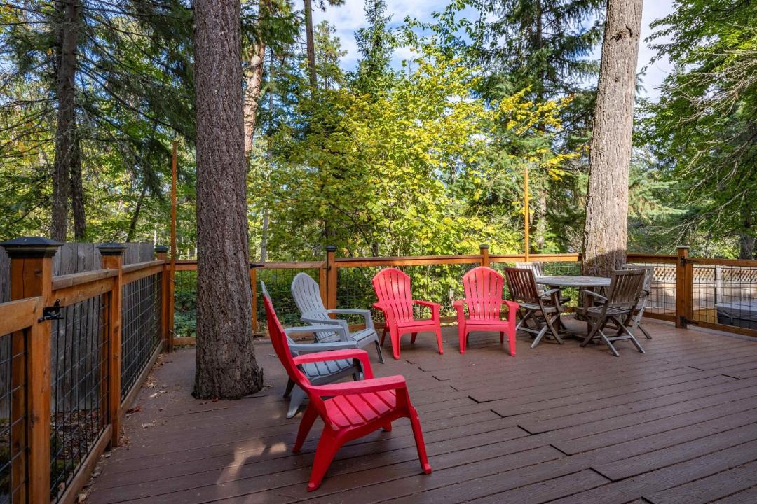 Photo of Patio Balcony in Hood River