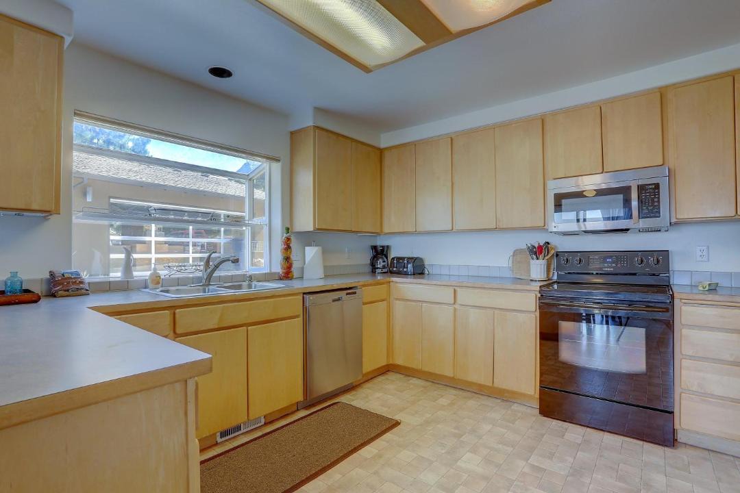 Photo of Kitchen in Mosier